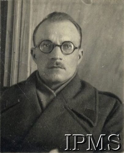 15.09.1941-19.01.1942, Tatiszczewo, ZSRR.
Podporucznik Aleksander Głuchowski - dowódca plutonu 3 kompanii 15 Pułku Piechoty 