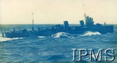 Luty 1944, Morze Śródziemne.
Statek płynący z Egiptu do Europy, na jego pokładzie byli żołnierze 15 Wileńskiego Batalionu Strzelców 