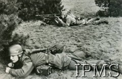 1940-1945, brak miejsca.
Żołnierze 1 Dywizji Strzelców Spadochronowych.
Fot. NN, Kronika 15 Wileńskiego Batalionu Strzelców 