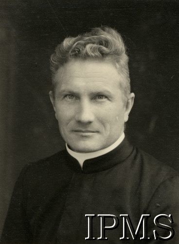 1942-1950, Tengeru, Tanganika.
Ksiądz kanonik Piotr Rogiński.
Fot. NN, kolekcja: Osiedla polskie w Afryce, Instytut Polski i Muzeum im. gen. Sikorskiego w Londynie