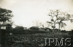 1942-1946, Masindi, Uganda.
Osiedle dla polskich uchodźców. Widok na domy mieszkalne.
Fot. NN, kolekcja: Osiedla polskie w Afryce, Instytut Polski i Muzeum im. gen. Sikorskiego w Londynie