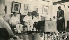 Lata 40., Fort Portal, Uganda.
Podpis oryginalny: Król murzyński w Fort Portal.
Fot. NN, kolekcja: Osiedla polskie w Afryce, Instytut Polski i Muzeum im. gen. Sikorskiego w Londynie