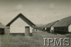 1946, Rongai, Kenia. 
Osiedle dla polskich uchodźców. Zabudowania na terenie osiedla.
Fot. NN, kolekcja: Osiedla polskie w Afryce, Instytut Polski i Muzeum im. gen. Sikorskiego w Londynie