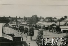 Lata 40., Afryka. 
Ulica w mieście.
Fot. NN, kolekcja: Osiedla polskie w Afryce, Instytut Polski i Muzeum im. gen. Sikorskiego w Londynie