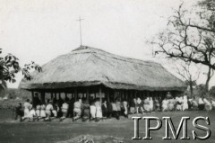 Lata 40., Masindi, Uganda.
Polscy uchodźcy podczas nabożeństwa w kaplicy
Fot. Jan Chmieliński, Instytut Polski i Muzeum im. gen. Sikorskiego w Londynie