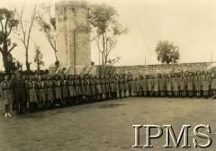 1943-1947, Santa Rosa, Meksyk
Harcerki hufca Santa Rosa w czasie apelu.
Fot. NN, Instytut Polski i Muzeum im. gen. Sikorskiego w Londynie [kolekcja Jana Ciechanowskiego]