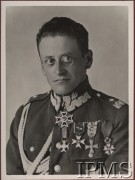 1920-1939, Polska.
Gen. bryg. Stanisław Burhardt-Bukacki - inspektor armii w Generalnym Inspektoracie Sił Zbrojnych (1935-1939), portret w mundurze.
Fot. NN, Instytut Polski im. Gen. Sikorskiego w Londynie [album 4-B1]