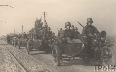 Październik 1938, Czechosłowacja.
Podpis oryginalny: 