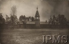1916, Baranowicze.
Baraki, w których kwaterowały Legiony I, II i III Brygady.
Fot. por. Stanisław Siczek – dowódca kompanii CKM, Instytut Polski im. Gen. Sikorskiego w Londynie [ALBUM LEGIONÓW nr 20003 – 2 pułku piechoty Legionów Polskich]