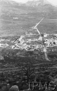 Maj 1944, okolice Cassino, Włochy.
Bitwa pod Monte Cassino, widok zniszczonego miasteczka.
Fot. S. Gliwa, Instytut Polski im. Gen. Sikorskiego w Londynie [album negatywowy]

