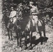 Ok. 1920, brak miejsca.
7 Pułk Ułanów. Pierwszy z prawej dowódca pułku mjr Janusz Głuchowski.
Fot. NN, Instytut Polski im. Gen. Sikorskiego w Londynie [kolekcja 240/111]