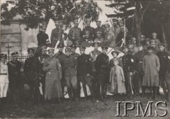 Ok. 1920, brak miejsca.
Oddział kawalerii Legionów Polskich.
Fot. NN, Instytut Polski im. Gen. Sikorskiego w Londynie [Kolekcja nr 473/2] - fotografie zamieszczone we wspomnieniach Jarosława Jaremy Sucharskiego.