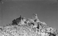 Maj 1944, Cassino, Włochy.
Ruiny klasztoru Monte Cassino.
Fot. por. Ostrowski, Instytut Polski im. Gen. Sikorskiego w Londynie [album negatywowy L-II Monte Cassino] - płachta 1