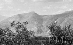 Maj 1944, Cassino, Włochy.
Klasztor na górze Monte Cassino.
Fot. por. Ostrowski, Instytut Polski im. Gen. Sikorskiego w Londynie [album negatywowy L-II Monte Cassino] - płachta 1