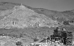 Maj 1944, Cassino, Włochy.
Oryginalny opis: 