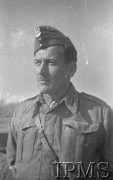 Luty 1942, Dżałał-Abad, Kirgistan, ZSRR.
Szwadron Przyboczny - rotmistrz Czesław Florkowski.
Fot. inż. Wiktor Ostrowski, Instytut Polski im. Gen. Sikorskiego w Londynie [album negatywowy A-I ROSJA] - płachta 20