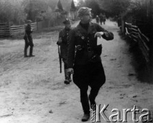 Maj-czerwiec 1944, Wileńszczyzna.
Rtm Zygmunt Szendzielarz 