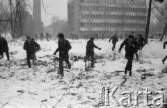 16.12.1981, Katowice, Polska.
Stan wojenny - pacyfikacja strajku w kopalni 