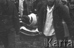16.12.1981, Katowice, Polska.
Stan wojenny - pacyfikacja strajku w kopalni 