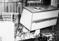 25.06.1976, Radom. 
Wydarzenia radomskie - czerwiec 1976. Zdemolowane wnętrza w budynku KW PZPR - bufet.
Fot. NN, zbiory Ośrodka KARTA [sygn. OK 010630]

