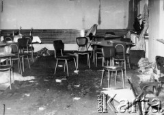 25.06.1976, Radom. 
Wydarzenia radomskie - czerwiec 1976. Zdemolowane wnętrza w budynku KW PZPR - stołówka.
Fot. NN, zbiory Ośrodka KARTA
