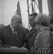 Lata 60., Kraków, Polska.
Spotkanie z premierem Józefem Cyrankiewiczem.
Fot. Stanisław Gawliński, zbiory Ośrodka KARTA