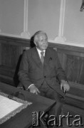 Lata 70., Kraków, Polska.
Profesor Mieczysław Klimaszewski - geolog, geomorfolog, człowiek nauki i działacz polityczny. W latach 1965-1972 pełnił funkcję zastępcy Przewodniczącego Rady Państwa. W okresie 1964-1972 był rektorem Uniwersytetu Jagiellońskiego.
Fot. Stanisław Gawliński, zbiory Ośrodka KARTA
