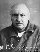 1936-1938, ZSRR.
N. K. Marszan, rozstrzelany w czasie Wielkiej Czystki, portret więzienny.
Fot. zbiory Ośrodka KARTA.
 
