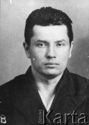 1936-1938, ZSRR.
W. W. Piekun, rozstrzelany w czasie Wielkiej Czystki, portret więzienny.
Fot. zbiory Ośrodka KARTA.
 
