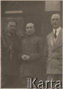 1920, brak miejsca.
Ppłk Bolesław Wieniawa-Długoszowski, Borys Sawinkow (organizator struktur Rosyjskiej Armii Ludowej, która walczyła pod polskim dowództwem przeciwko Armii Czerwonej) i Karol Wędziagolski (od lewej).
Fot. NN, zbiory Instytutu Józefa Piłsudskiego w Londynie
