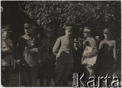 1920, Polska.
Od lewej: gen. dyw. Leonard Skierski, gen. Paul Henrys (szef Francuskiej Misji Wojskowej w Polsce), Józef Piłsudski, ppłk Bolesław Wieniawa-Długoszowski.
Fot. NN, zbiory Instytutu Józefa Piłsudskiego w Londynie
