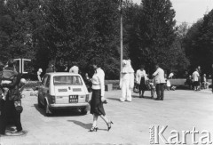 01.05.1982, Warszawa, Polska.
Święto Pracy. Na ulicy 