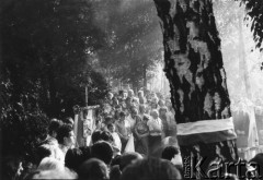 1984 , Warszawa, Polska.
Cmentarz Wojskowy na Powązkach. Uroczystość pod Kwaterą Katyńską.
Fot. Kacper Mirosław Krajewski, zbiory Ośrodka KARTA