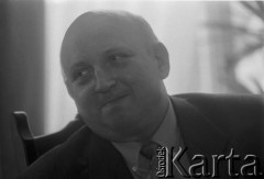 1995, Warszawa, Polska.
Józef Oleksy jako premier rządu podczas udzielania wywiadu.
Fot. Kacper M. Krajewski, zbiory Ośrodka KARTA