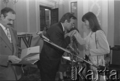 29.04.1995, Warszawa, Polska.
Uroczystość na Zamku Królewskim - wręczenie nagród laureatom dorocznego konkursu historycznego dla młodzieży szkół średnich, zorganizowanego przez redakcję 