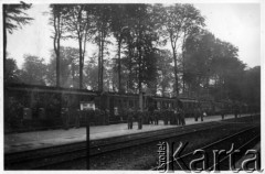 Sierpień 1947, Lubeka, Niemcy.
Pociąg repatriacyjny na dworcu.
Fot. NN, zbiory Ośrodka KARTA, album Zofii i Czesława Michalskich, przekazał Adam Pyrek