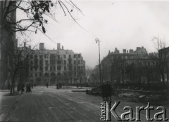 19.11.1939, Warszawa.
Plac Napoleona. W głebi widać wylot ulicy Mazowieckiej.
Fot. F. Krabicka, zbiory Ośrodka KARTA, udostępniła Agata Bujnowska