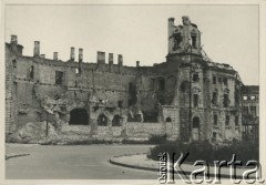 1948, Warszawa, Polska.
Pałac Jabłonowskich przy ul. Senatorskiej 14/16 i Placu Teatralnym.
Fot. F. Krabicka, zbiory Ośrodka KARTA, udostępniła Agata Bujnowska