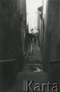 Kwiecień 1940, Warszawa.
Kamienne schodki - uliczka biegnąca od ul. Brzozowej do ul. Bugaj.
Fot. F. Krabicka, zbiory Ośrodka KARTA, udostępniła Agata Bujnowska