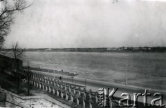 9.04.1940, Warszawa.
Widok na Wisłę z Cytadeli. 
Fot. F. Krabicka, zbiory Ośrodka KARTA, udostępniła Agata Bujnowska