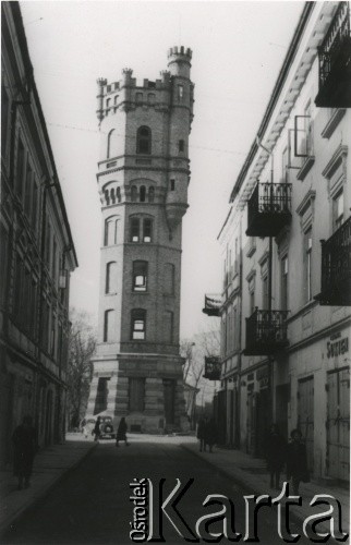 17.04.1940, Lublin.
Wieża ciśnień na Placu Bernardyńskim.
Fot. F. Krabicka, zbiory Ośrodka KARTA, udostępniła Agata Bujnowska