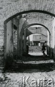 19.04.1940, Garwolin.
Zabudowania zniszczone działaniami wojennymi. 
Fot. F. Krabicka, zbiory Ośrodka KARTA, udostępniła Agata Bujnowska
