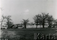 21.04.1940, Bielany, Warszawa. 
Gimnazjum księży marianów.
Fot. F. Krabicka, zbiory Ośrodka KARTA, udostępniła Agata Bujnowska