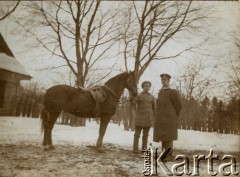 1916, Nowy Dwór, Polska.
I wojna światowa, 1. z prawej stoi Władysław Zaleski.
Fot. NN, zbiory Ośrodka KARTA, udostępniła Barbara Krzystek