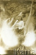 7-8.07.1930, okolice Zakopanego, Polska
Józefa Grochola w czasie wycieczki górskiej.
Fot. NN, zbiory Ośrodka KARTA, przekazała Wiesława Grochola