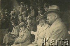 7.06.1936, Śrem, Polska.
Święto Wychowania Fizycznego i Przysposobienia Wojskowego, z tyłu drugi z prawej major Władysław Grochola. Fot. Marian Pałkowski, zbiory Ośrodka KARTA, przekazała Wiesława Grochola