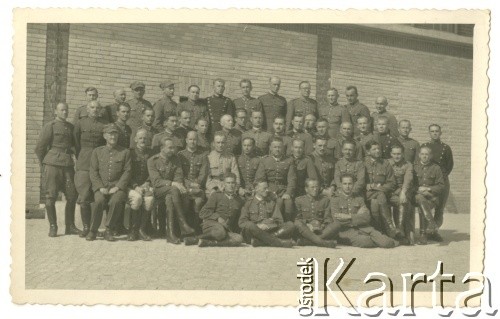 1940-1945, Prenzlau, Niemcy.
Kurs administracyjno-gospodarczy w Oflagu II A.
Fot. NN, zbiory Ośrodka KARTA, przekazała Wiesława Grochola