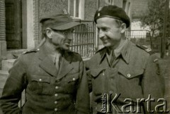19.08.1945, Willebadessen, Niemcy. 
Po lewej major Władysław Grochola. 
Fot. M.Trzebuchowski, zbiory Ośrodka KARTA, przekazała Wiesława Grochola