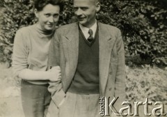 1957, Londyn, Wielka Brytania.
Hanna i Roman Guziorscy.
Fot. NN, zbiory Ośrodka KARTA, album przekazała Wiesława Guziorska