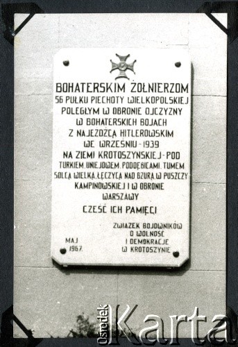 Brak daty, Krotoszyn, Polska.
Tablica upamiętniająca Żołnierzy 56 Pułku Piechoty Wielkopolskiej.
Fot. NN, zbiór Ośrodka KARTA, album przekazała Wiesława Grochola